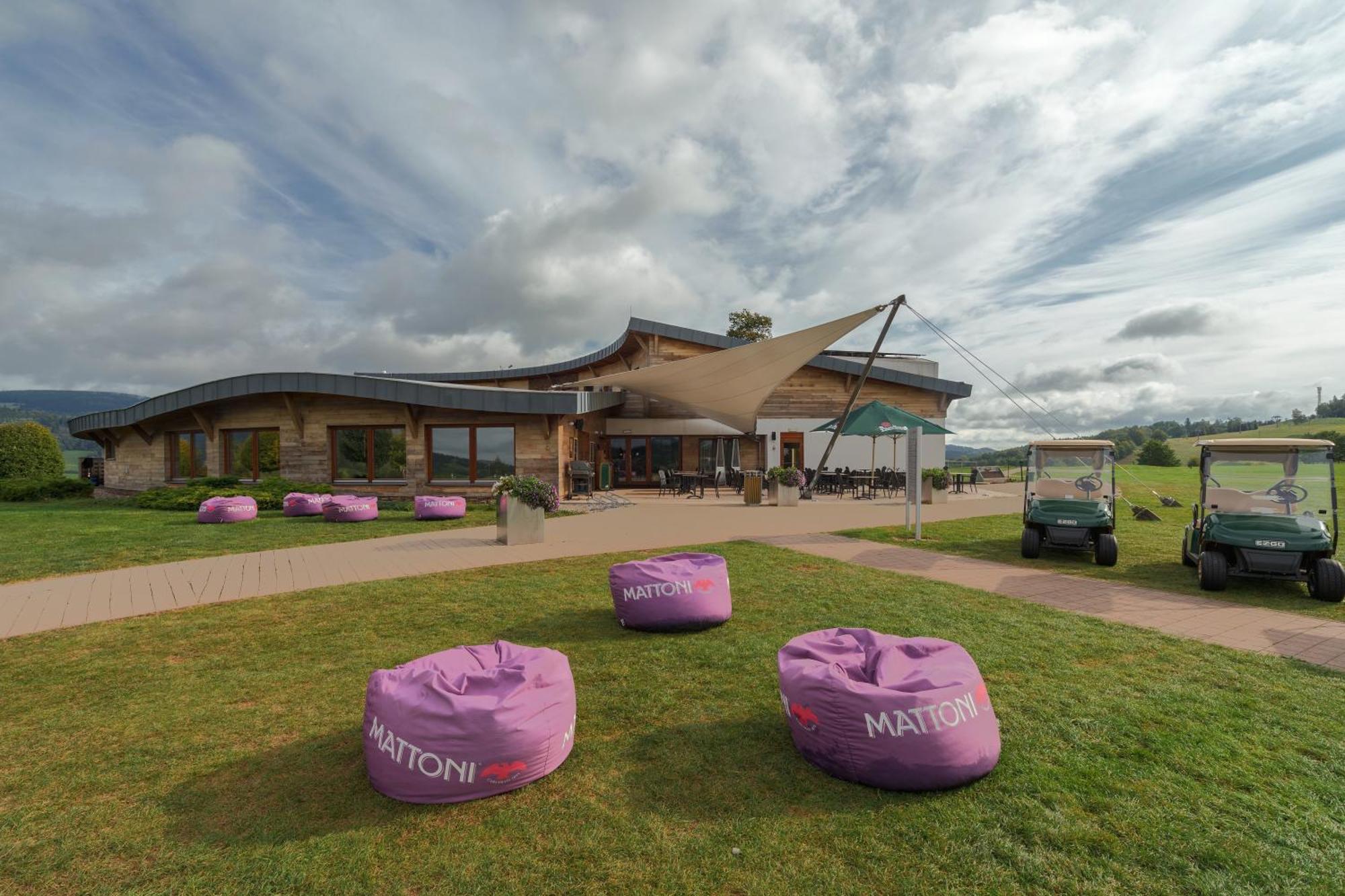 Grund Resort Golf And Ski ملاده بوكي المظهر الخارجي الصورة
